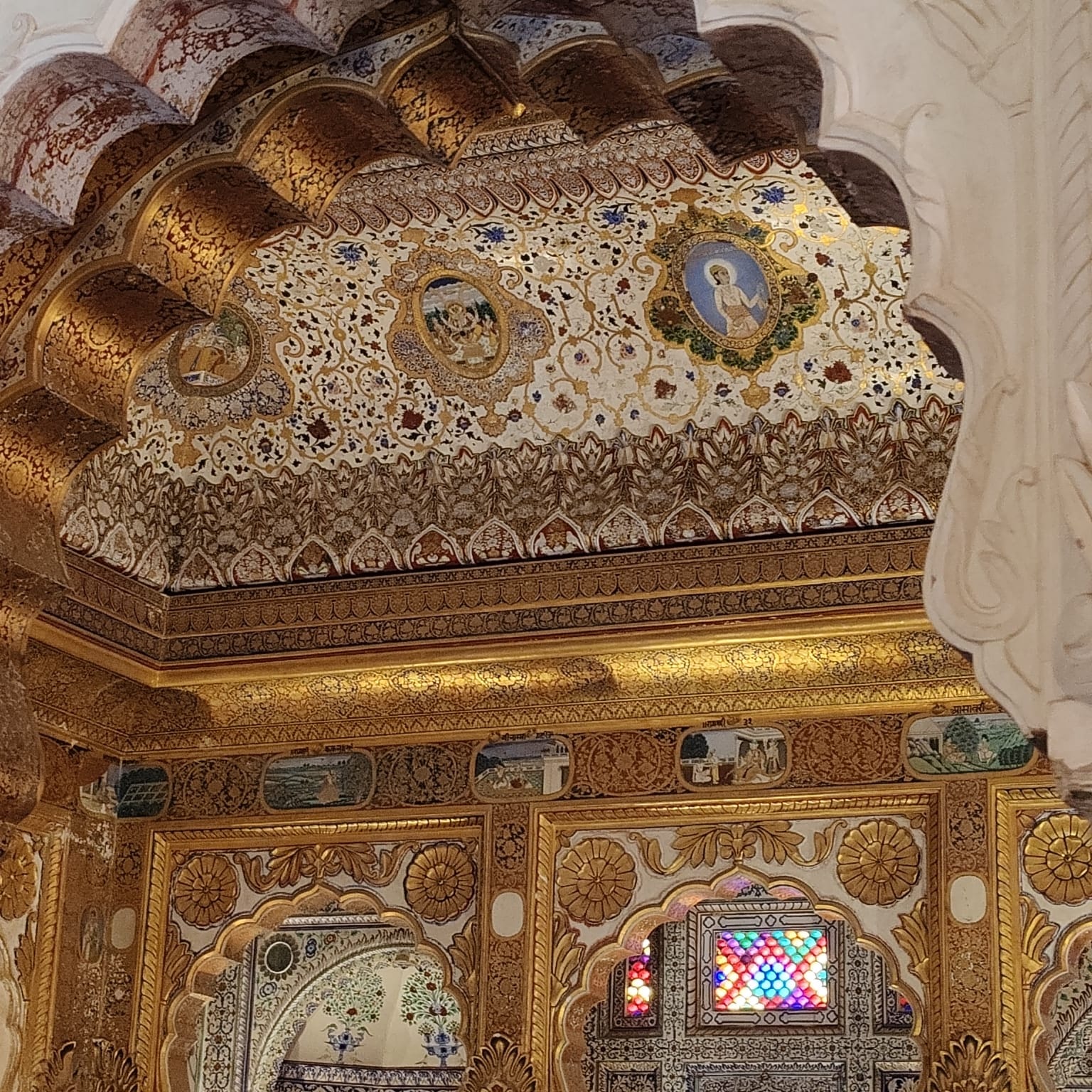 Delhi — Mughal grandeur & modern energy